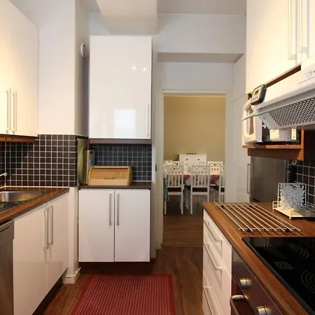 Appartement Beautiful Top Floor At The Center Of *